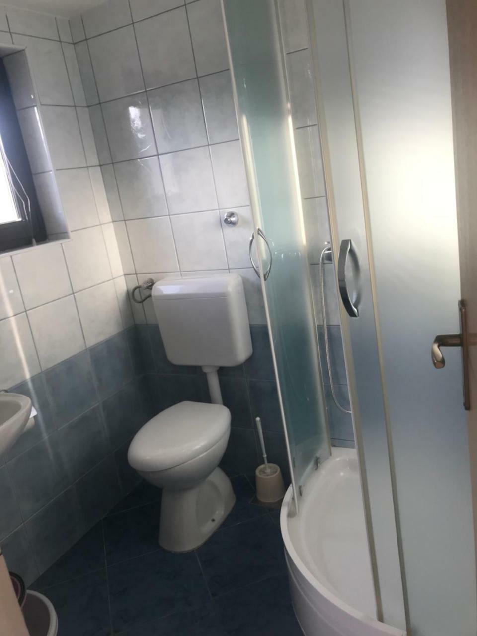 Apartman Veronika สตารีกราด-ปาเคลนีซา ภายนอก รูปภาพ